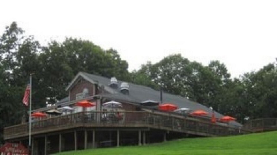 More Photos Of 130 Mount Pleasant Rd, Newtown Restaurant For Sale