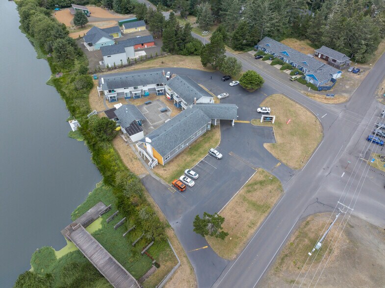 More Photos Of 1031 Discovery Ave SE, Ocean Shores Apartments For Sale