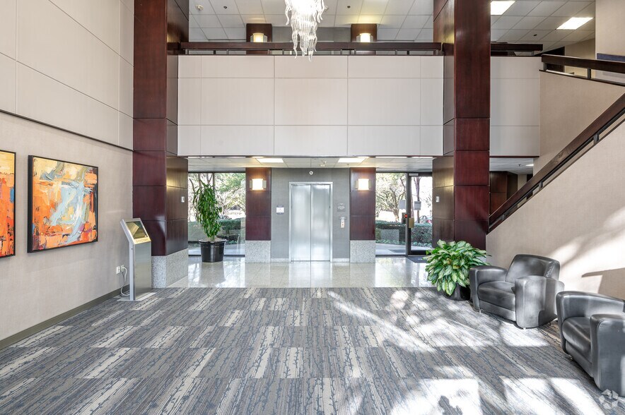 More Photos Of 2100 & 2150 Lakeside Blvd, Richardson Unknown For Lease