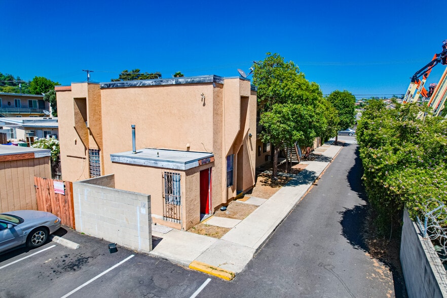 More Photos Of 3404 Helix St, Spring Valley Apartments For Sale