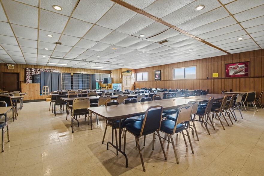 More Photos Of 7540 5th St, New Auburn Bar For Sale