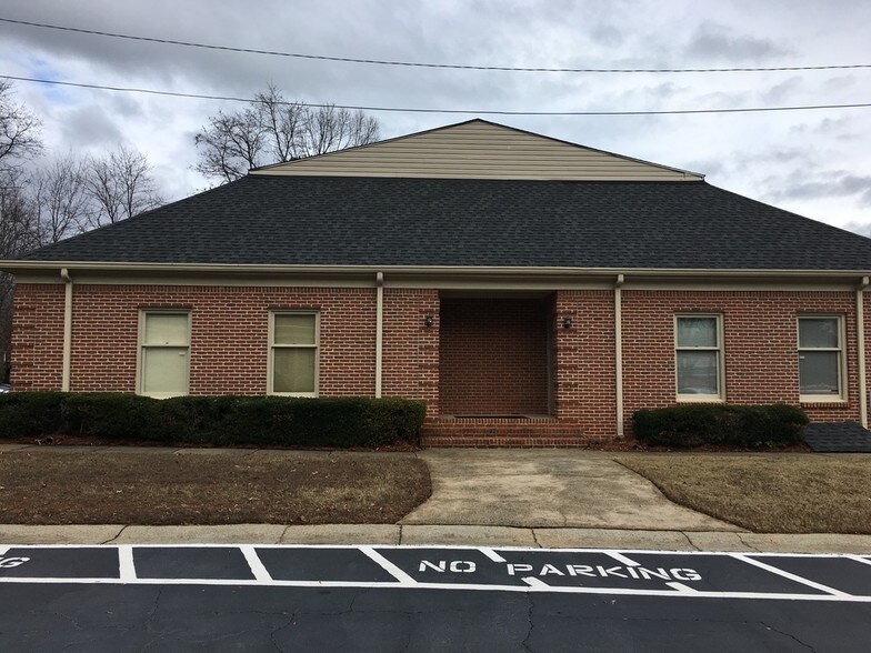 More Photos Of 577 SE Concord Rd, Smyrna Medical For Lease