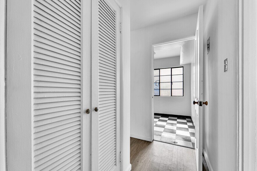 More Photos Of 2556-2664 1/2 W 5th St, Los Angeles Apartments For Sale