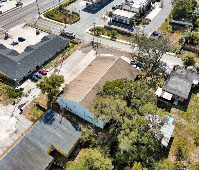 More Photos Of 103 Highland St, Orange City Warehouse For Sale