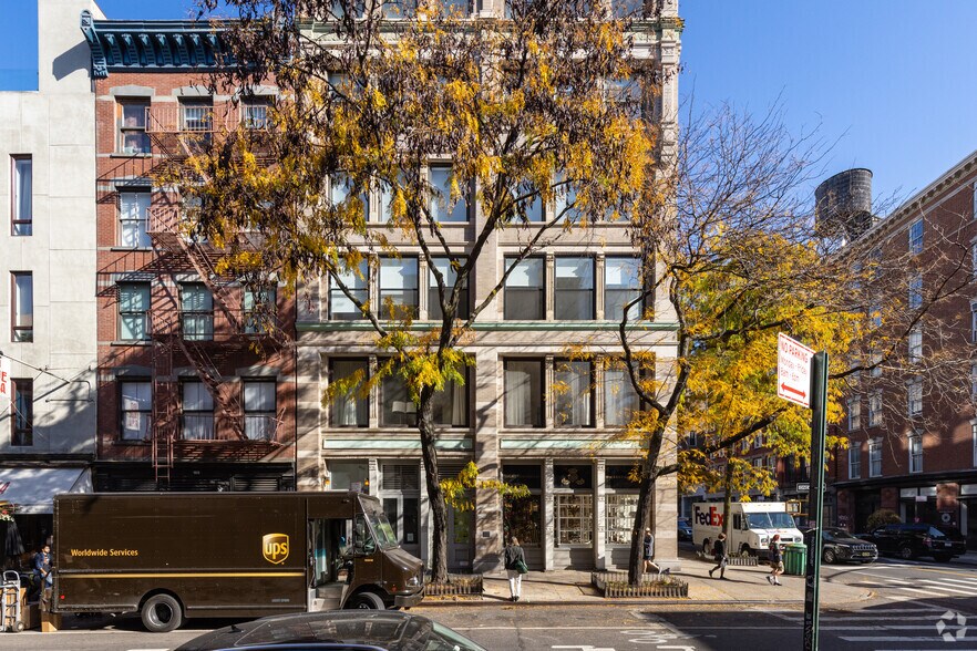 More Photos Of 169 Spring St, New York Apartments For Sale