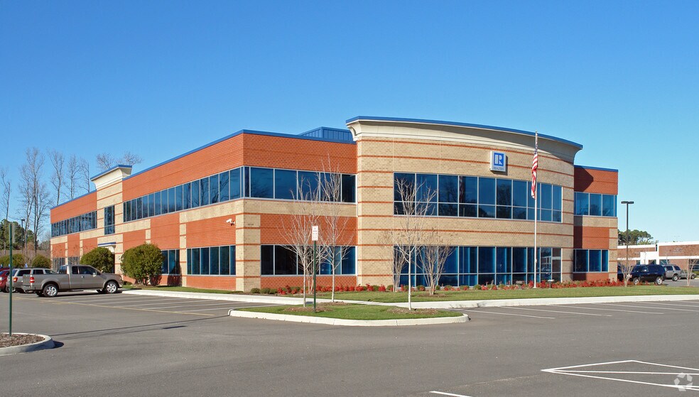 More Photos Of 638 Independence Pky, Chesapeake Office For Lease