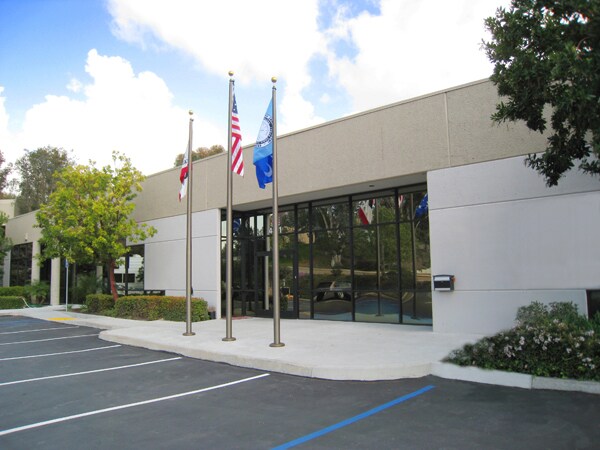 More Photos Of 4821 Viewridge Ave, San Diego Showroom For Lease