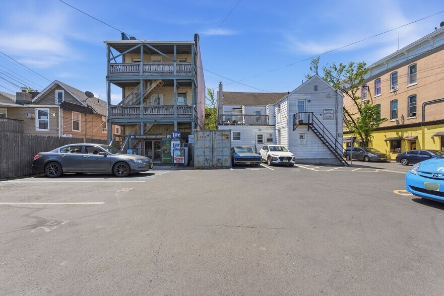 More Photos Of 200 Somerset St, North Plainfield Apartments For Sale