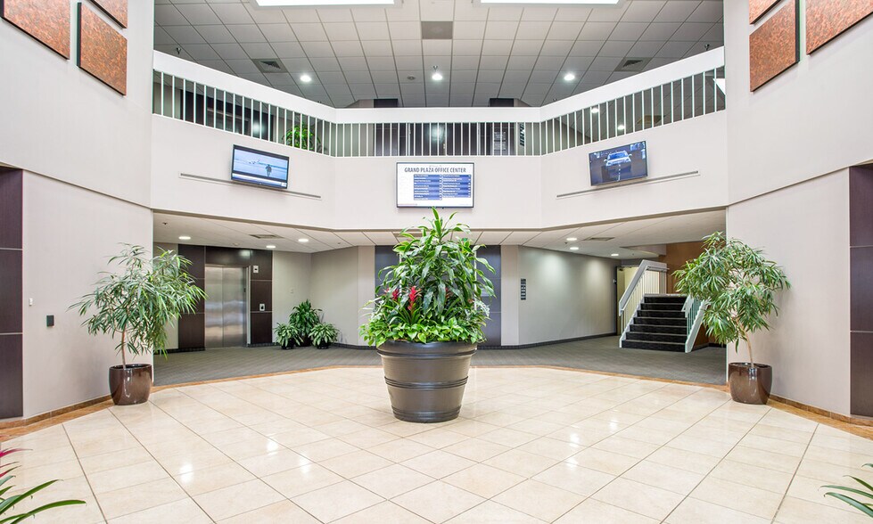 More Photos Of 14497 N Dale Mabry Hwy, Tampa Unknown For Lease