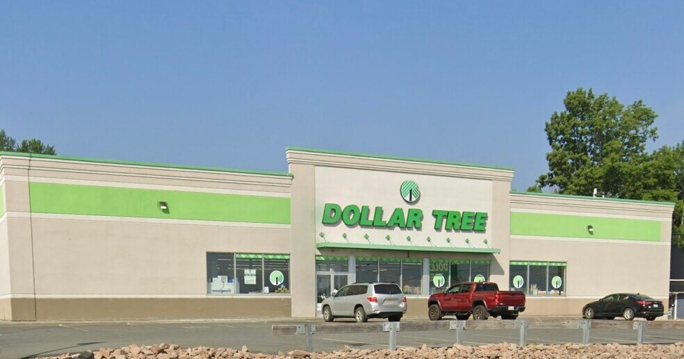 More Photos Of 153 S Main St, Calais Freestanding For Lease