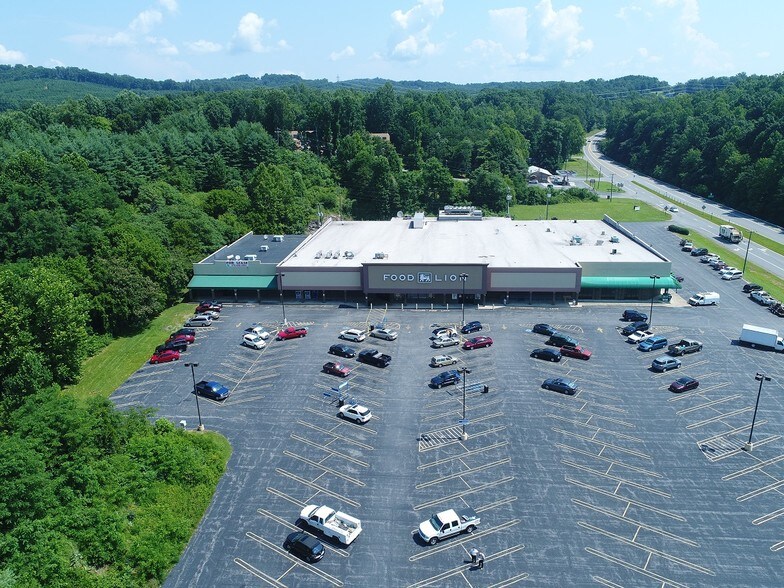 More Photos Of 8500 Al Philpott Hwy, Martinsville Unknown For Lease