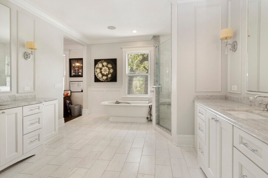 More Photos Of 326 S Hyde Park Ave, Tampa Office Residential For Sale