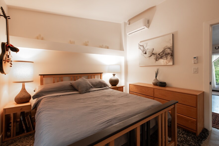 More Photos Of 22855 Chianti Rd, Cloverdale Apartments For Sale