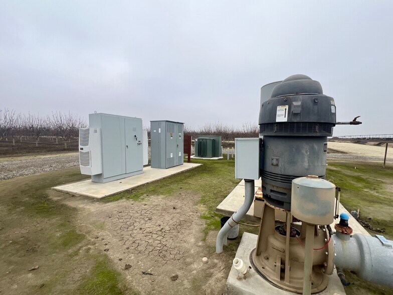 More Photos Of Idaho Ave @ 5th Avenue, Hanford Land For Sale