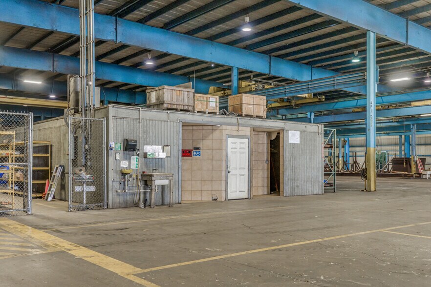 More Photos Of 42134 FM 510, Los Fresnos Manufacturing For Sale