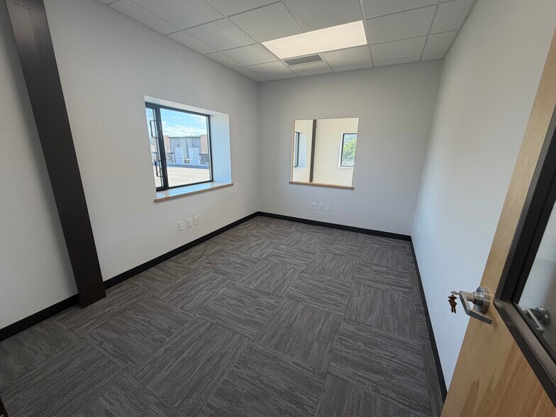 More Photos Of 3830 Olympic Ave, Spokane Warehouse For Lease