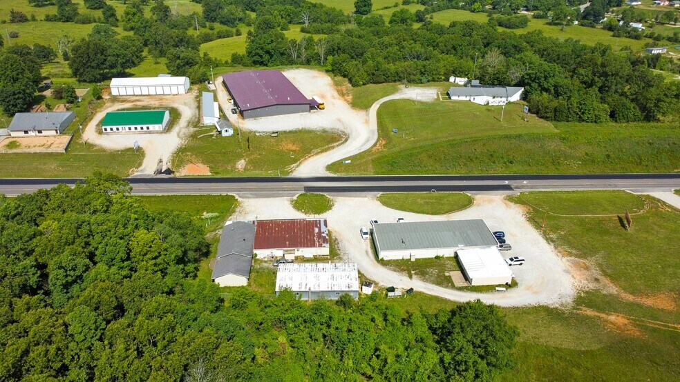 More Photos Of 1604 US 160 West, West Plains Storefront Retail Office For Sale