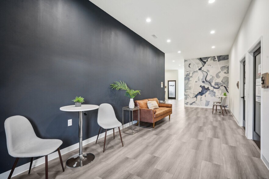 More Photos Of 613 Broadway, Wisconsin Dells Loft Creative Space For Sale