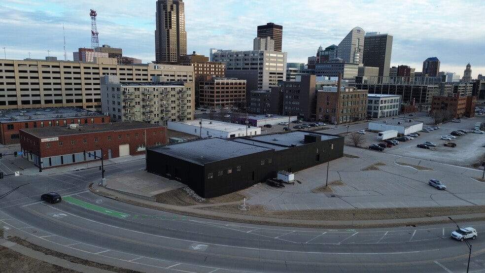 Primary Photo Of 1100 Cherry St, Des Moines Warehouse For Lease