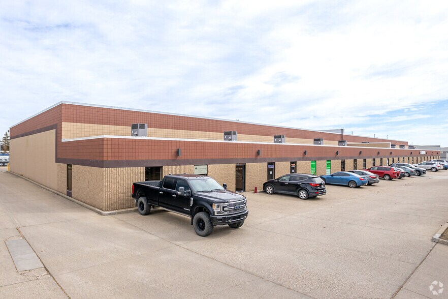 More Photos Of 17890 106th Ave NW, Edmonton Unknown For Lease