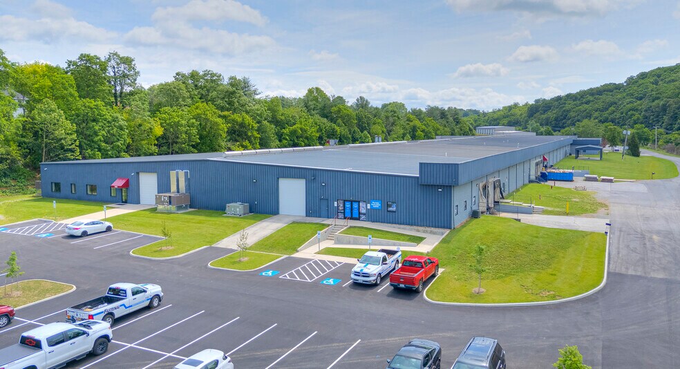 Primary Photo Of 680 Scattergood Dr NW, Christiansburg Distribution For Sale