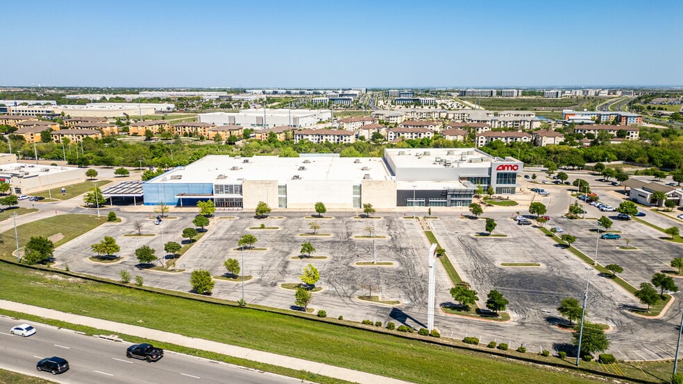 More Photos Of 12625 N Interstate 35, Austin Freestanding For Sale