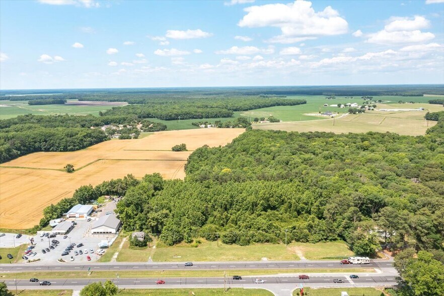 More Photos Of 36992 Dupont Blvd, Selbyville Land For Sale