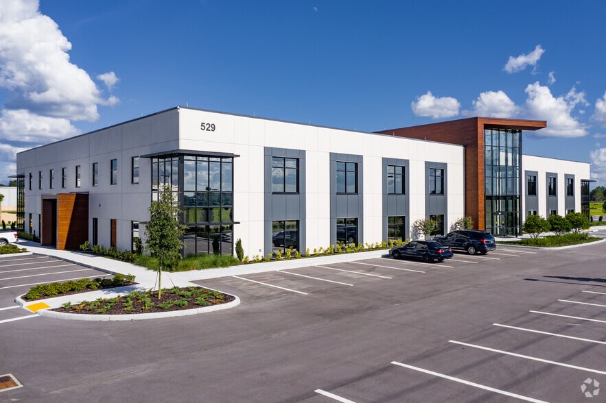 Primary Photo Of 529 E Crown Point Rd, Ocoee Office For Lease