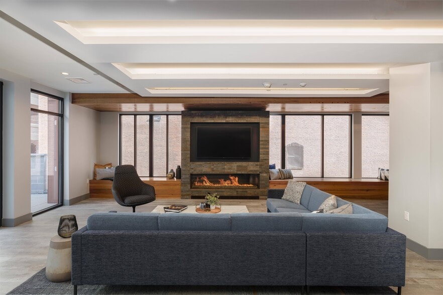 More Photos Of 100 Mathewson St, Providence Apartments For Lease