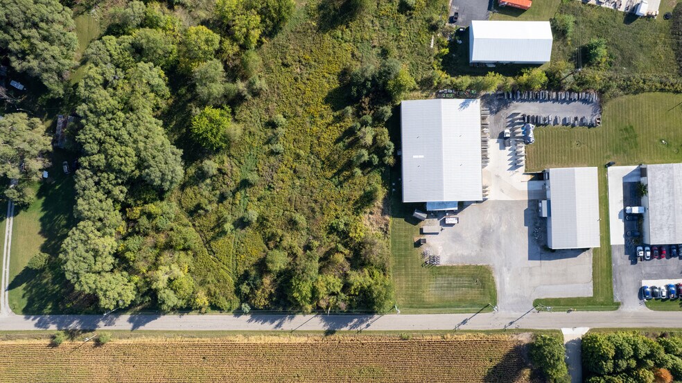 More Photos Of 3691 E 100 S, Pierceton Warehouse For Lease