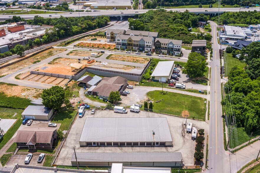 More Photos Of 500 W Manning St, Chattanooga Self Storage For Sale