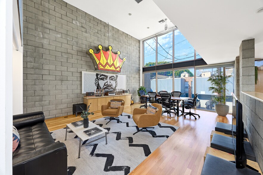 More Photos Of 1313 Innes Pl, Venice Apartments For Sale