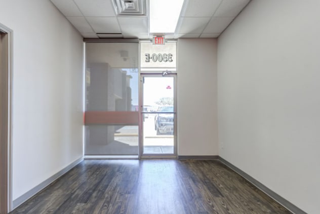 More Photos Of 3300-3302 82nd St, Lubbock Unknown For Lease