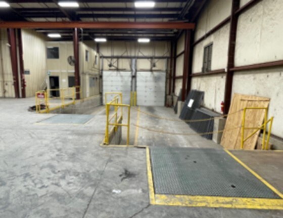 More Photos Of 3700 Cohen Pl, Lynchburg Warehouse For Lease