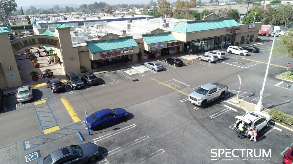 More Photos Of 13730-13790 Foothill Blvd, Sylmar Unknown For Lease