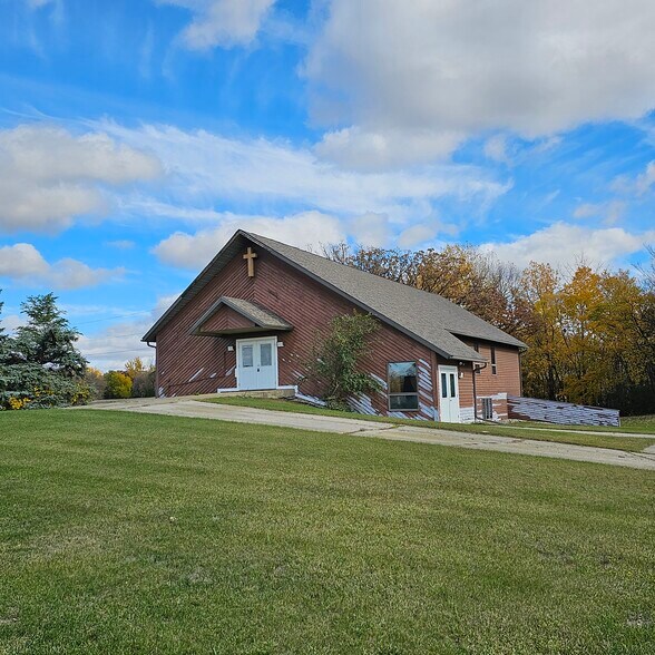 More Photos Of 521 Central Ave, Sunburg Religious Facility For Sale