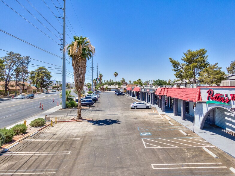 More Photos Of 5025 S Eastern Ave, Las Vegas Freestanding For Lease