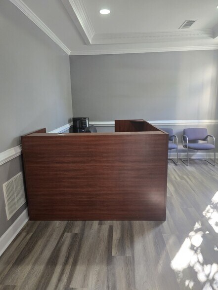 More Photos Of 5480 McGinnis Village Pl, Alpharetta Medical For Lease