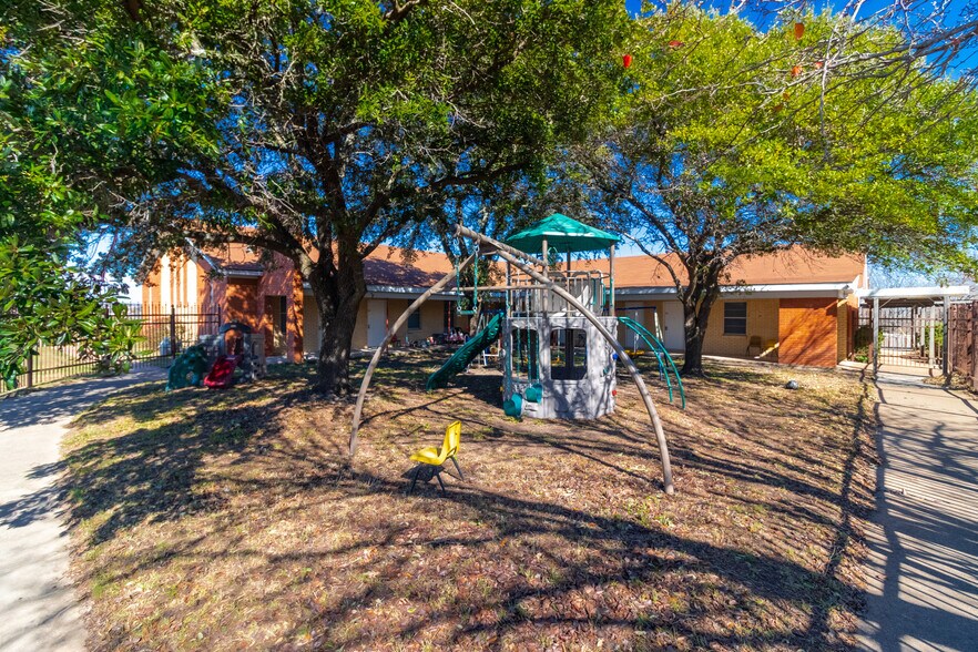 More Photos Of 906 Trimmier Rd, Killeen Religious Facility For Sale