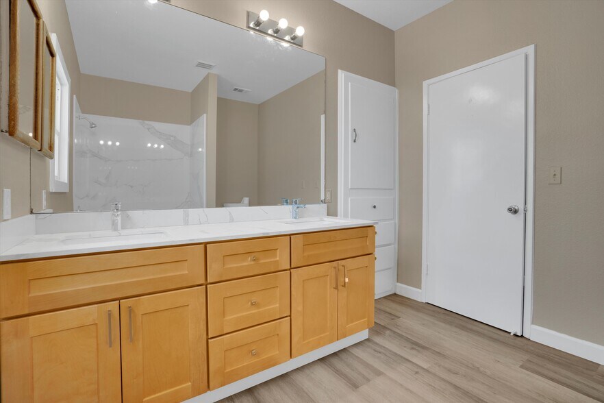 More Photos Of 21549 E River Rd, Escalon Land For Sale