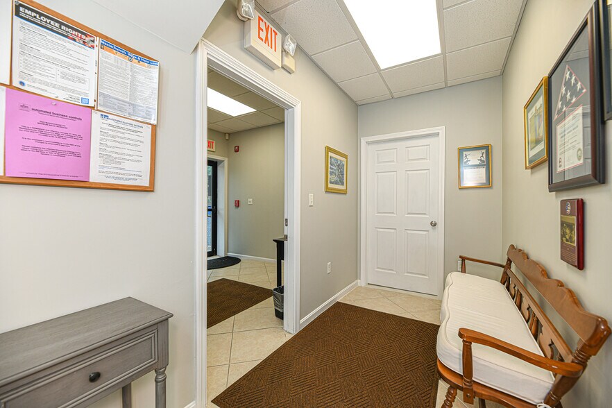 More Photos Of 106 Tyngsboro Rd, North Chelmsford Fast Food For Sale
