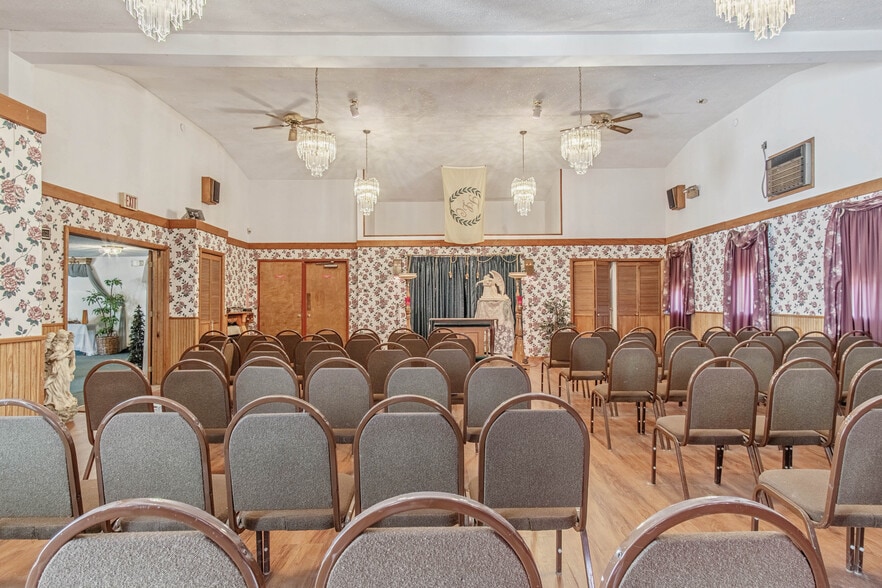 More Photos Of 17321 Old Rome State Rd, Watertown Funeral Home For Sale