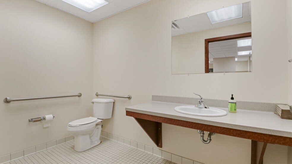 More Photos Of 36328 Main St, Whitehall Medical For Sale