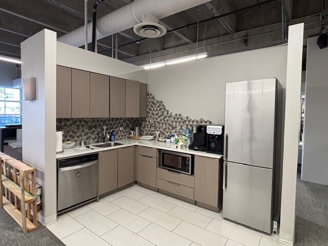 More Photos Of 1212 S Broadway, Denver Office For Lease