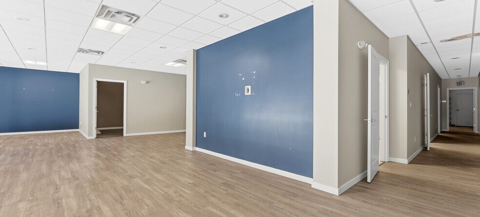 More Photos Of 180 Willey St, Morgantown Storefront For Sale