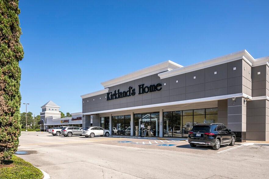 More Photos Of 5450 FM 1960 Rd W, Houston Unknown For Lease