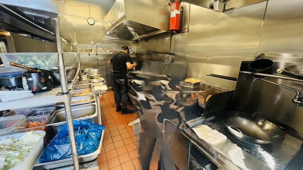 More Photos Of 46560 Fremont Blvd, Fremont Research And Development For Lease