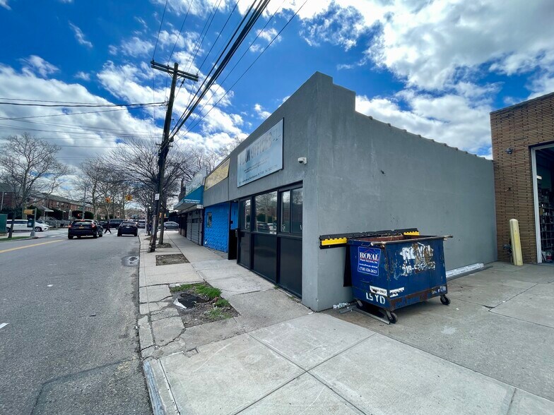 More Photos Of 6564 Fresh Meadow Ln, Fresh Meadows Storefront For Sale