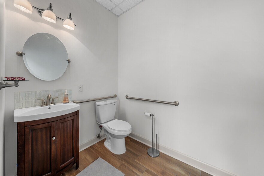 More Photos Of 1502 W NC Highway 54, Durham Office For Sale