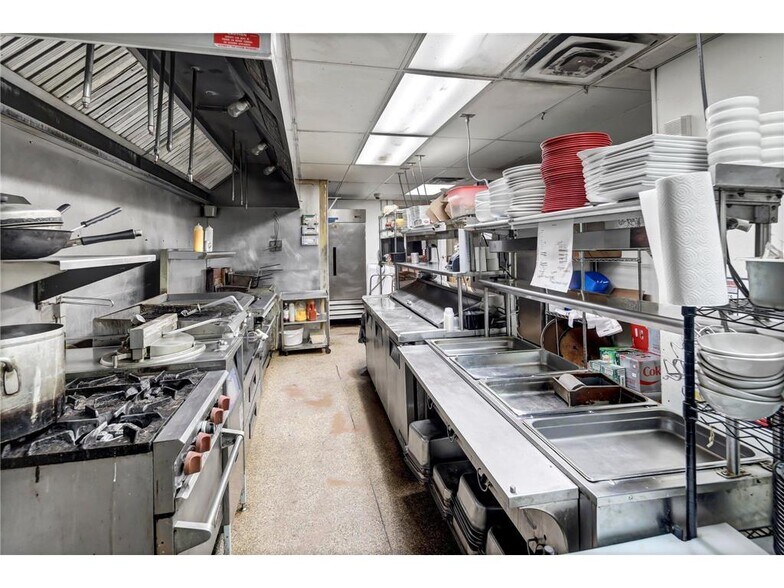 More Photos Of 39 N Union St, Mora Restaurant For Sale